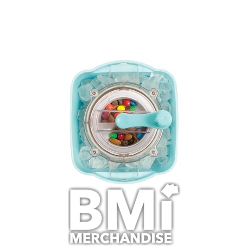 NOSTALGIA 2QUART ELECTRIC ICE CREAM MAKER W CANDY CRUSHER