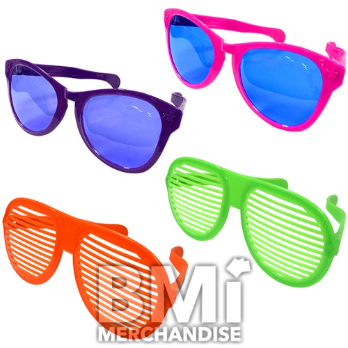 GIANT SUNGLASSES